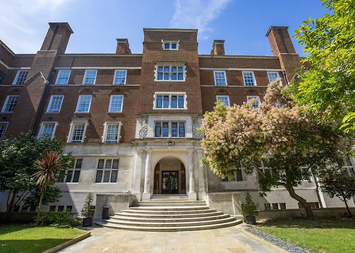 Wellington Hotel By Blue Orchid Londra